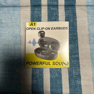 Open Clip-On Earbuds - Black